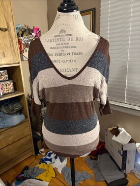 Express Sparkly Striped V-Neck Short Sleeve Sweater - Brown & Cream - XS